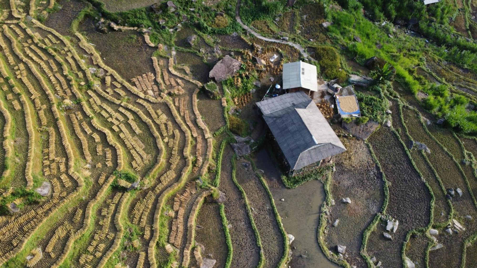 Huy Trung Homestay Bac Ha  Esterno foto