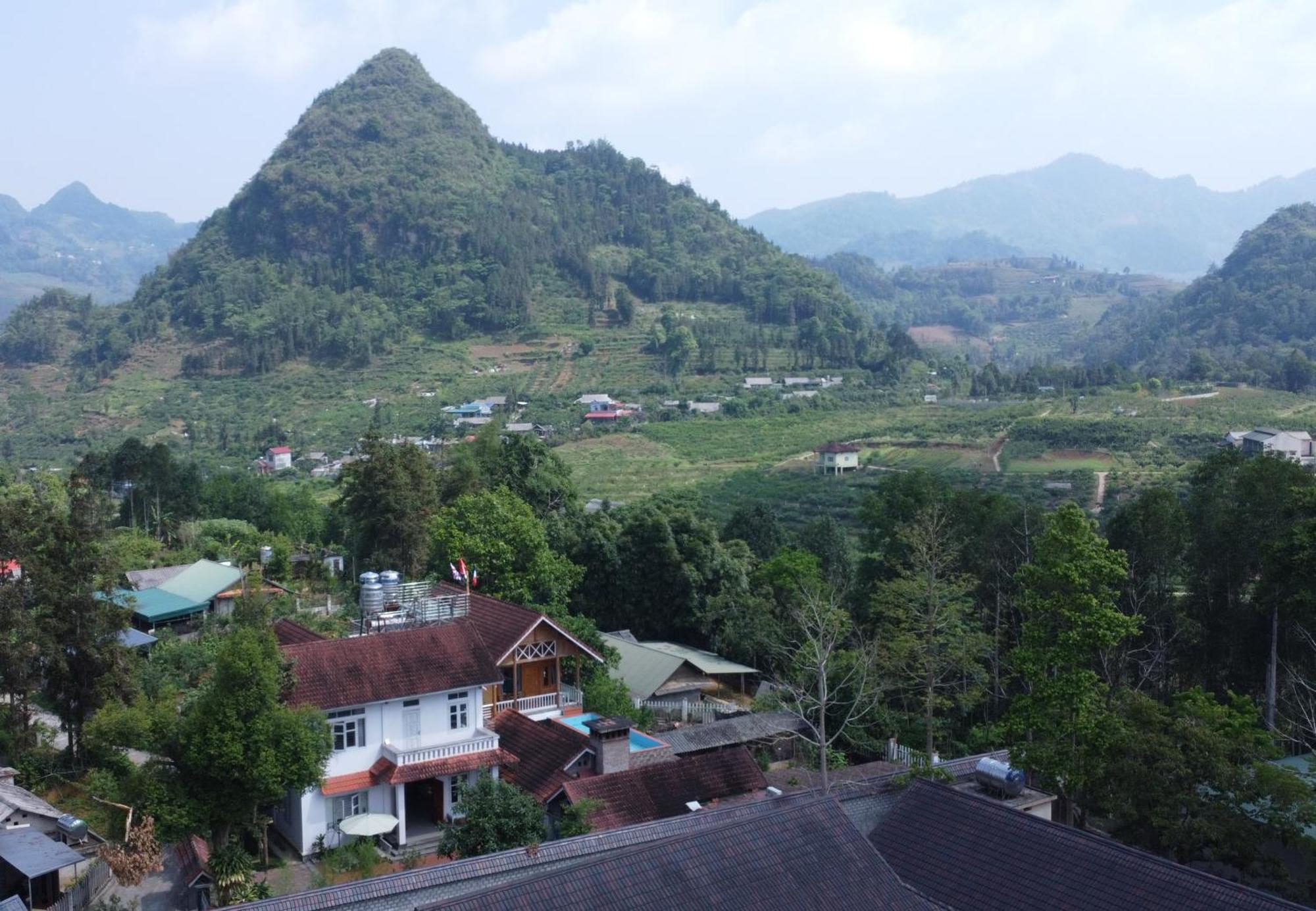 Huy Trung Homestay Bac Ha  Esterno foto