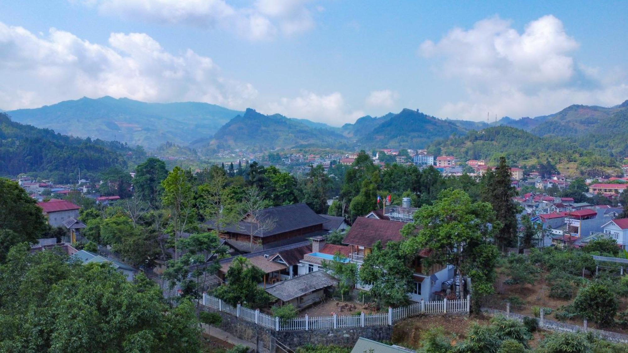 Huy Trung Homestay Bac Ha  Esterno foto